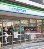 コンビニエンスストア ファミリーマート 曽根崎南店