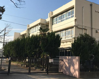 江東区立第二大島中学校の画像1