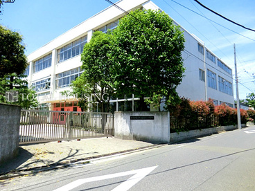 国立市立国立第二中学校の画像1