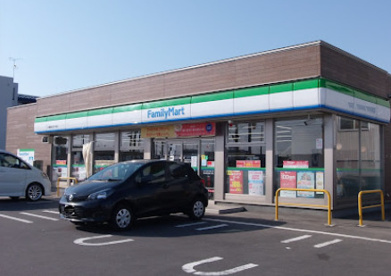 ファミリーマート 札幌西宮の沢1条店の画像1