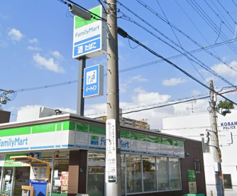 ファミリーマート 中加賀屋二丁目店の画像1