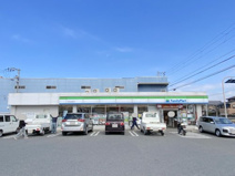 ファミリーマート 岸和田新港町店