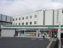 ファミリーマート 茨木警察病院前店の画像1