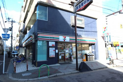 セブン-イレブン 阪急茨木市駅東店の画像1