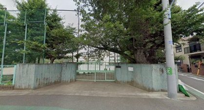 杉並区立中瀬中学校の画像1