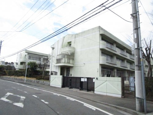 横浜市立茅ケ崎台小学校