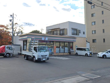 セブンイレブン鴻巣赤見台店の画像1