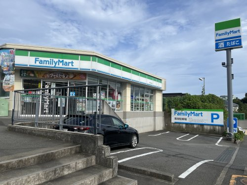 ファミリーマート 都筑加賀原店