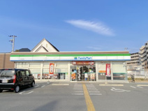 ファミリーマート 熊取紺屋店