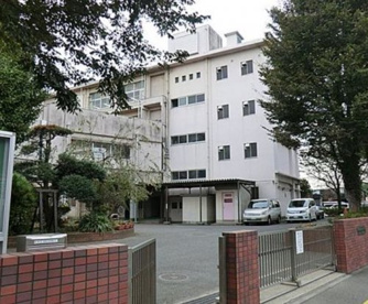 横浜市立瀬谷中学校の画像1