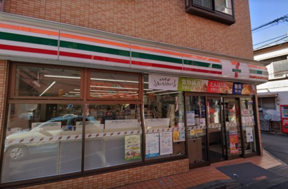 セブンイレブン 小平駅南店の画像1