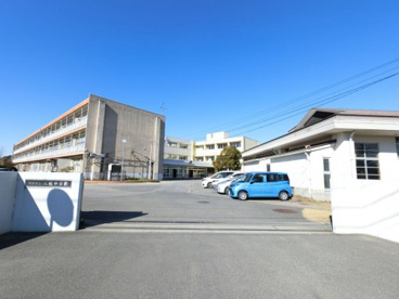 市原市立 八幡中学校の画像1