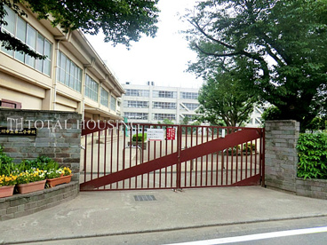立川市立第二小学校の画像1