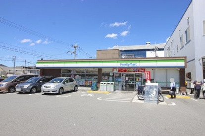 ファミリーマート 南津守五丁目店の画像1