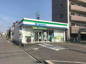 ファミリーマート 矢田一丁目店の画像2