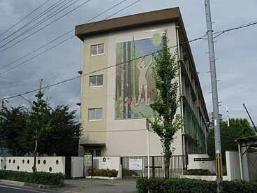 豊中市立東豊台小学校の画像1
