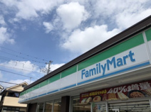 ファミリーマート 戸田新曽店