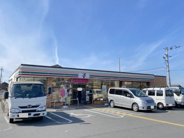 セブンイレブン 岸和田真上町店の画像1
