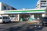 ファミリーマート新堀1丁目店