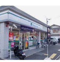 ファミリーマート 堀川御池店の画像1