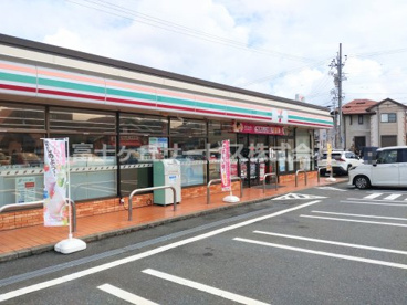 セブンイレブン 豊橋三本木町店の画像1