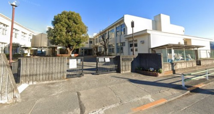 昭島市立共成小学校の画像1