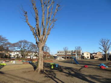 上野1号児童公園の画像2