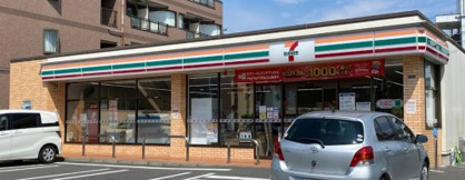 セブンイレブン 川崎栗谷3丁目店の画像1