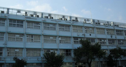 世田谷区立三軒茶屋小学校の画像1
