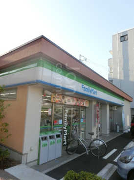 ファミリーマート 品川桐ヶ谷通り店