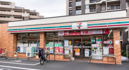 セブンイレブン中野野方2丁目店の画像1
