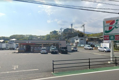 セブンイレブン 伊勢原高森店の画像1