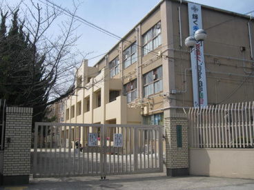 京都市立桂中学校の画像1