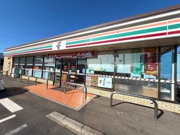 セブンイレブン横浜北新店の画像1