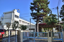 祖師谷小学校