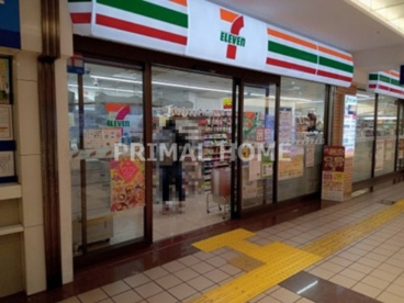 セブンイレブン 7FSそごう横浜B1店の画像1