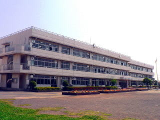 羽生市立岩瀬小学校の画像1