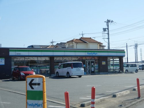 ファミリーマート