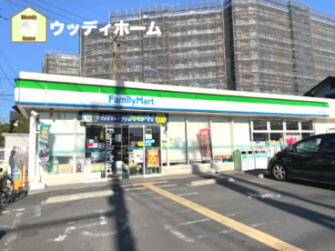 ファミリーマート　川口南鳩ヶ谷店の画像1
