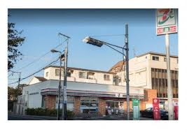 セブンイレブン 目黒鷹番1丁目店の画像1