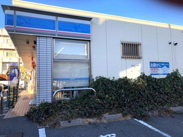 ローソン 川名駅前店の画像1