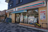 セブンイレブン横浜川島町店