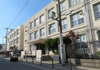 北田辺小学校の画像1