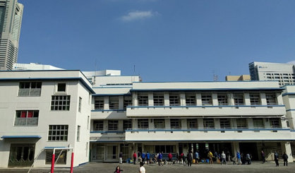 横浜市立本町小学校の画像1