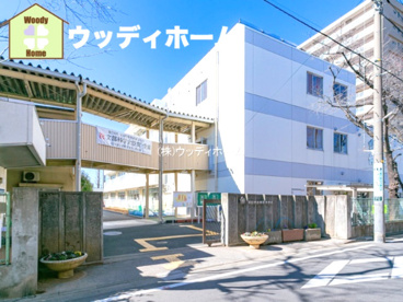 川口市立仲町中学校の画像1