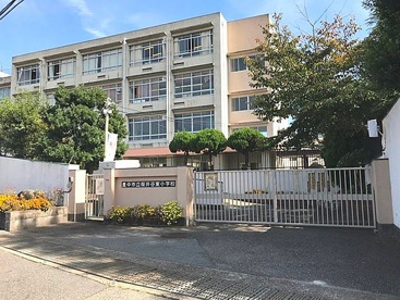 桜井谷小学校の画像1