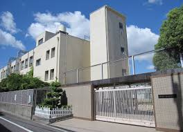 大阪市立春日出小学校の画像1