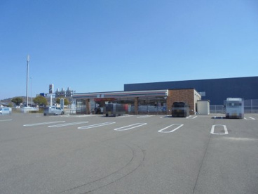 セブン-イレブン 土佐バイパス店の画像1