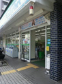 ファミリーマート世田谷教育会館前店