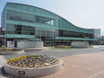 博多南駅前ビル「ナカイチ」